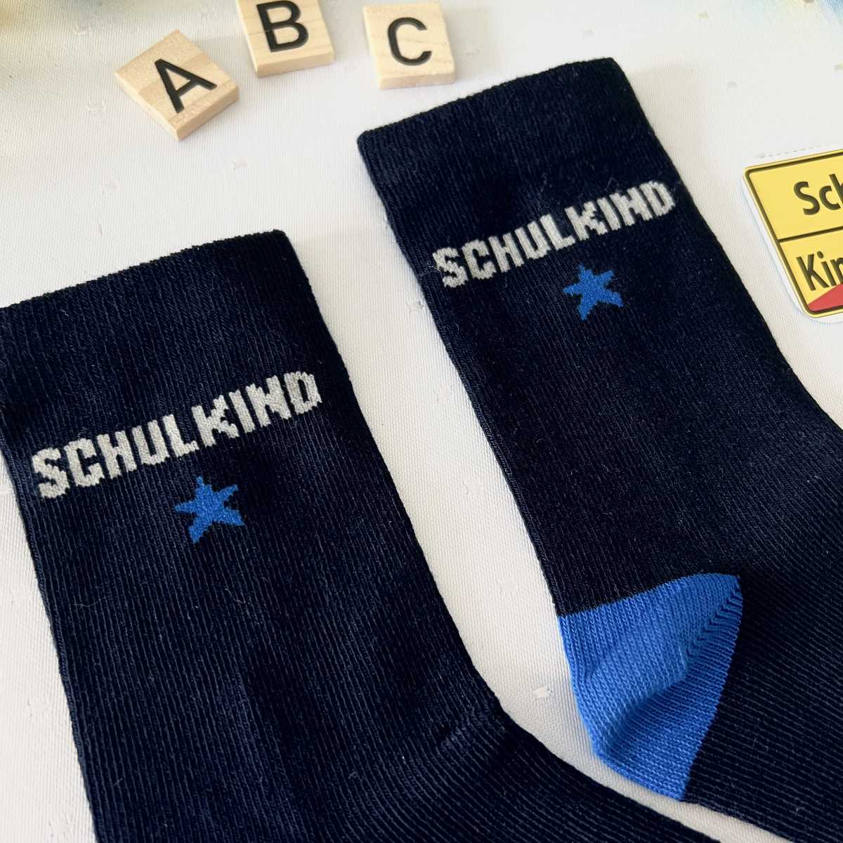 Angenster Schulkind Socken Einschulung - Motivsocken Für Mädchen Mit Regenbogen & Herzen