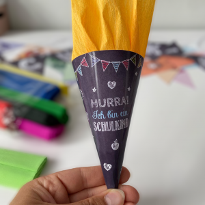 Druckvorlage für Mini-Schultüten Hurra Design Tafeloptik - Digitales Produkt Druckvorlage für Mini-Schultüten Hurra Design Tafeloptik - Digitales Produkt