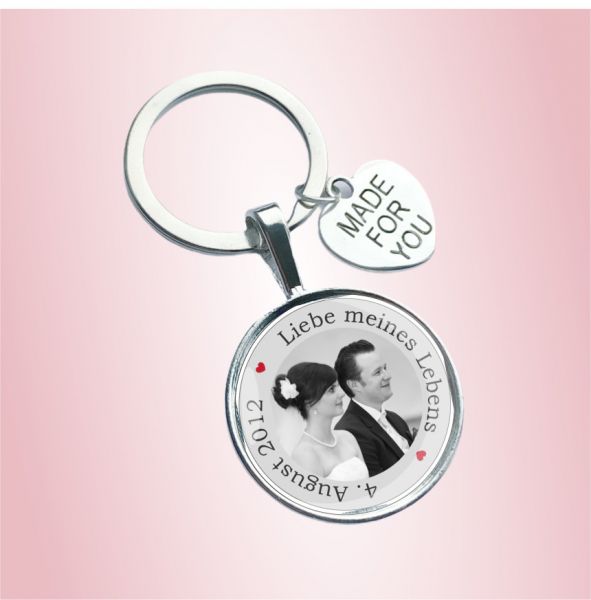 Schlüsselanhänger für die Hochzeit - personalisiert mit Foto
