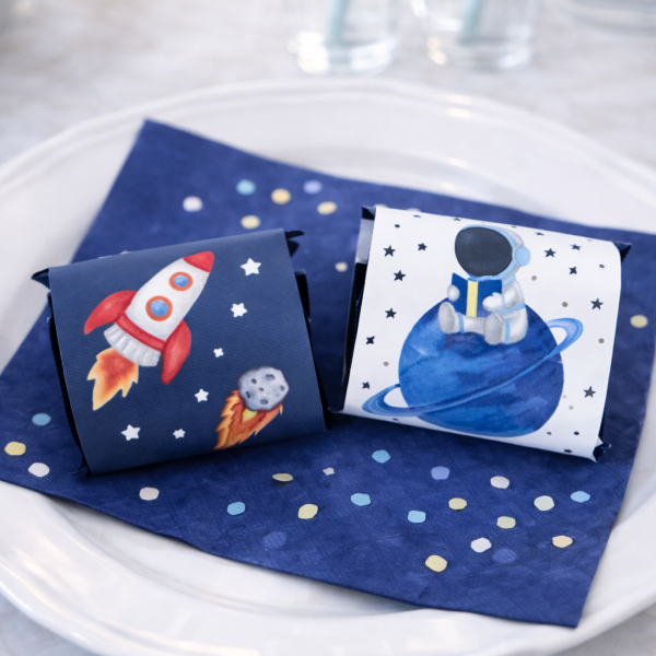 Deko für die Einschulungsparty Schokobanderolen Schulstart Astronaut