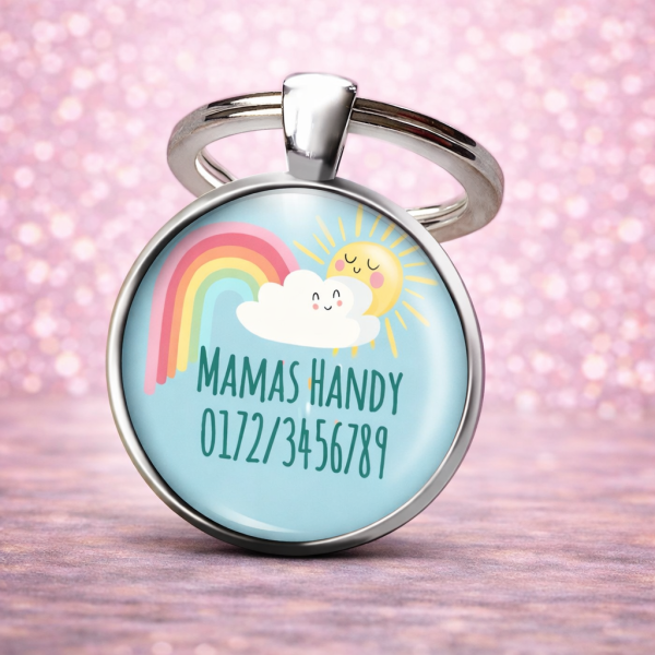 Einschulung Geschenk | Notfallnummer Anhänger – Motiv Sonne Regenbogen